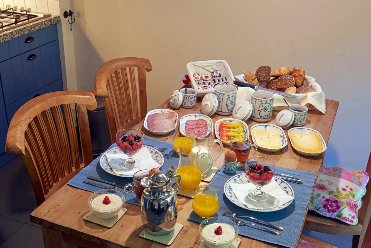 Huys En Hoff Aen Den Haspel Bed and Breakfast Oirschot Exteriör bild